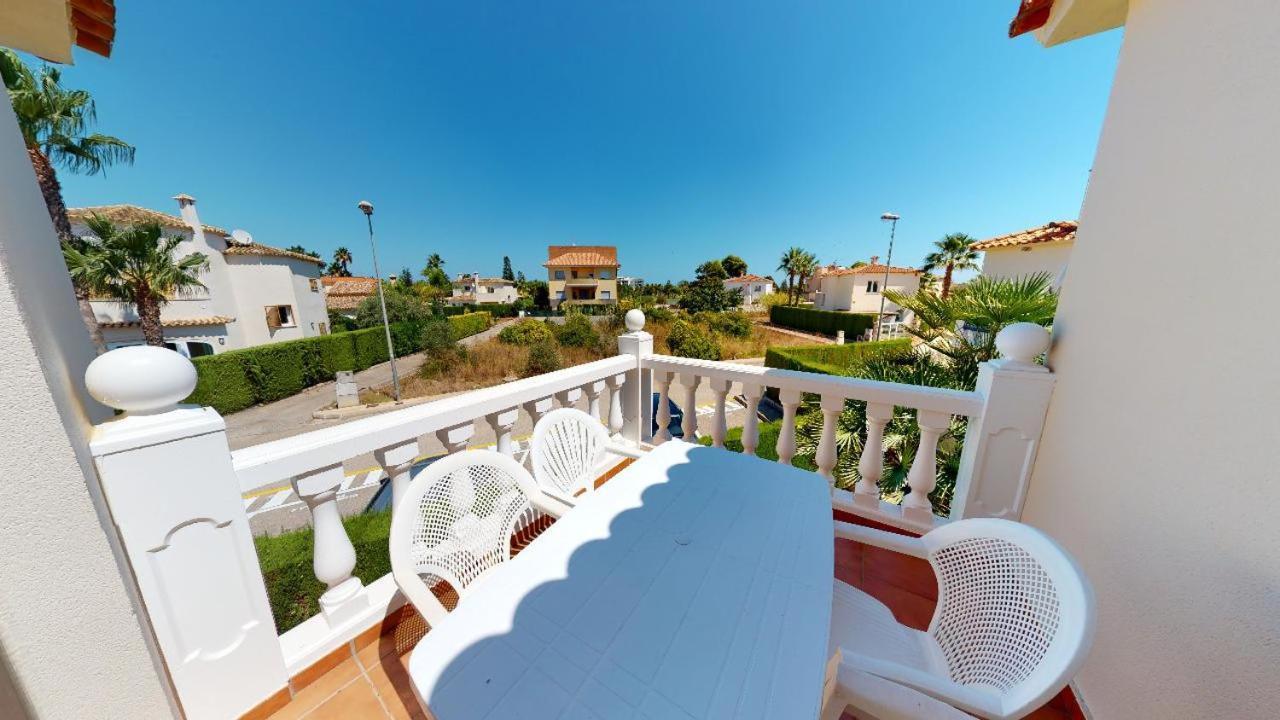 Apartamentos Y Villas Oliva Nova Golf Resort Bagian luar foto