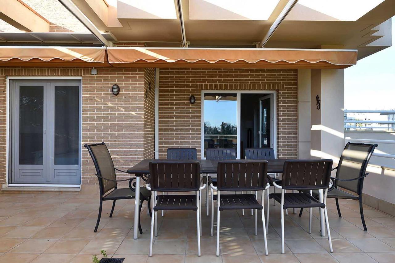 Apartamentos Y Villas Oliva Nova Golf Resort Bagian luar foto