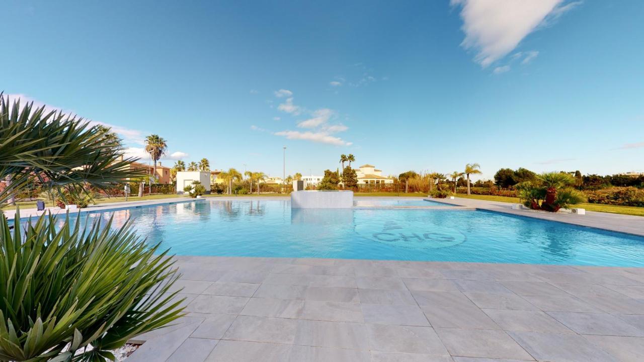 Apartamentos Y Villas Oliva Nova Golf Resort Bagian luar foto